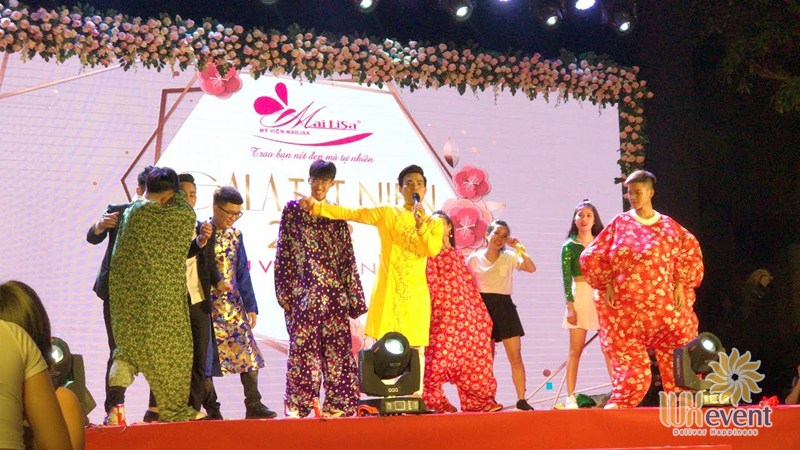 Các trò chơi team building vui nhộn Người Khổng Lồ