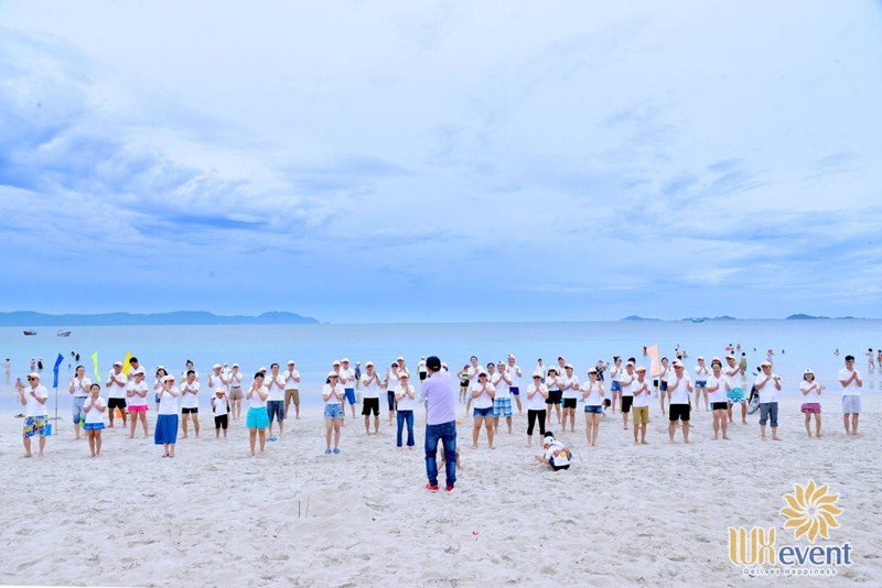 Địa điểm tổ chức team building ở bãi biển Nha Trang