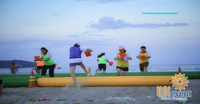 các trò chơi team buiding trên biển