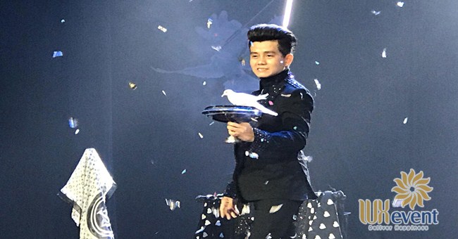 thuê ảo thuật gia